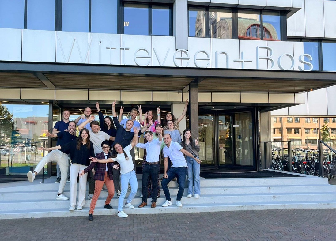 Omslagfoto van Witteveen+Bos