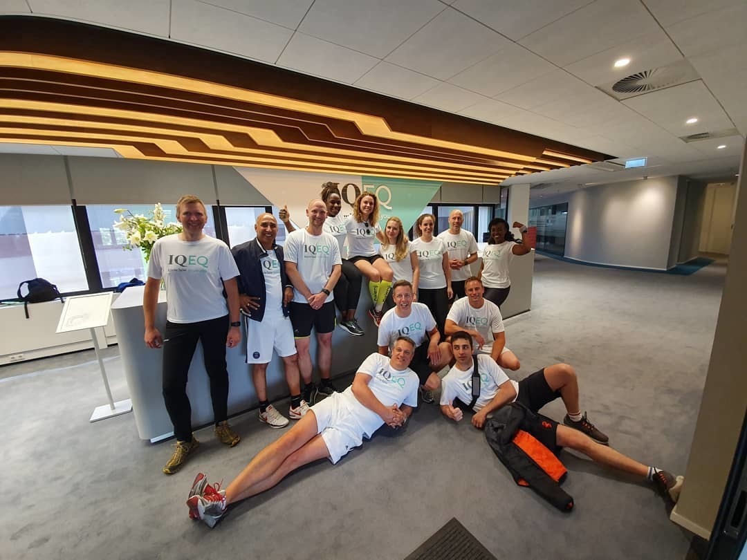 Omslagfoto van IQ-EQ