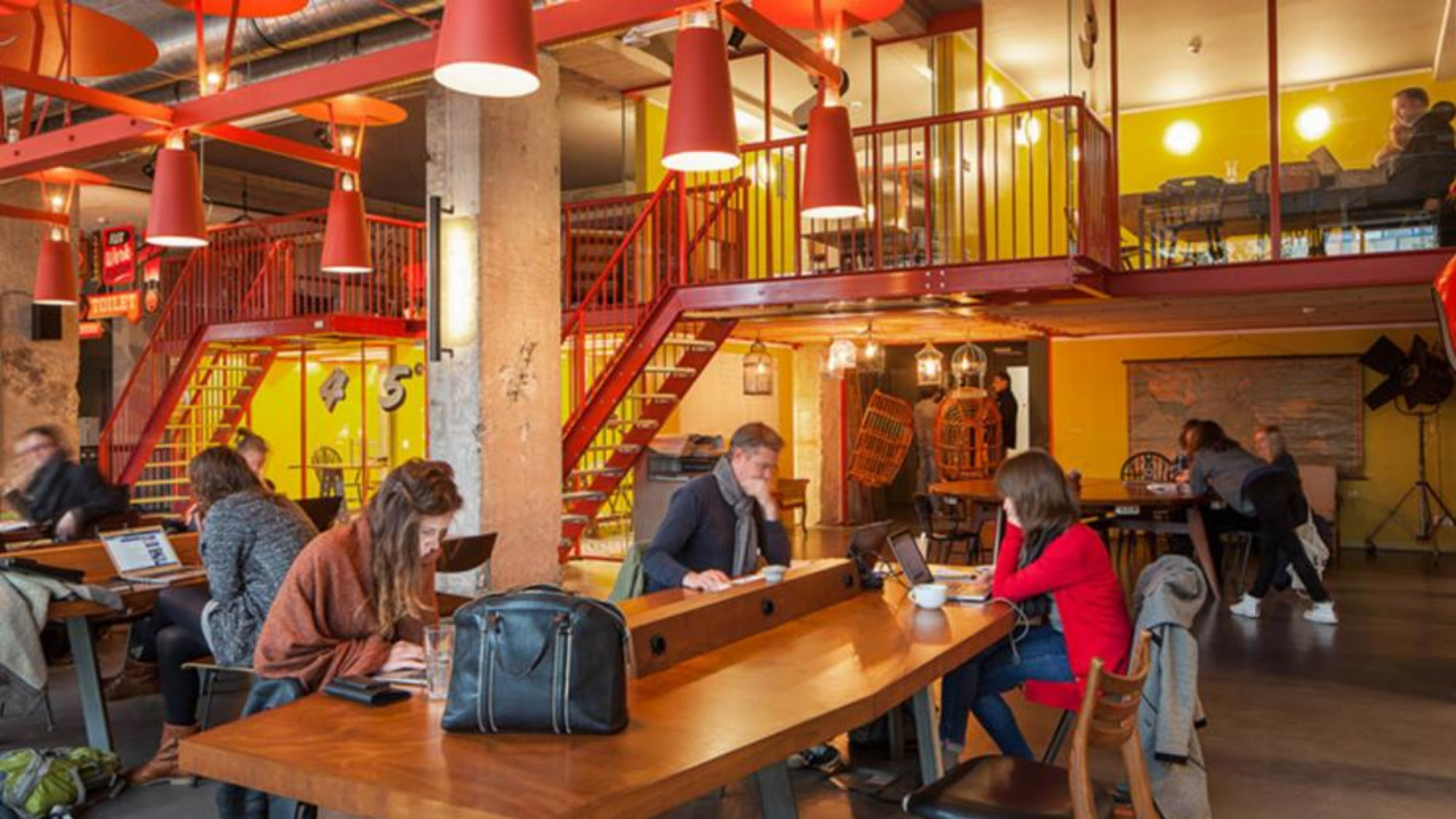 DS Marketing's cover photo