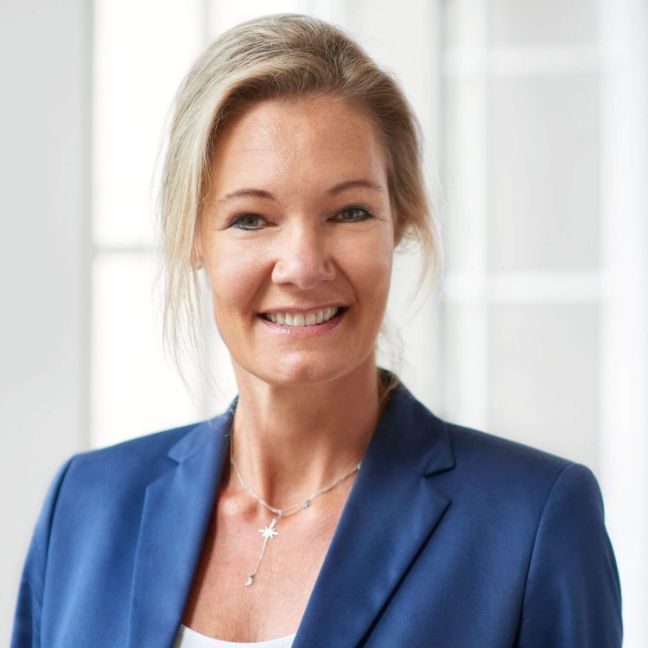 mr. Astrid Booijink