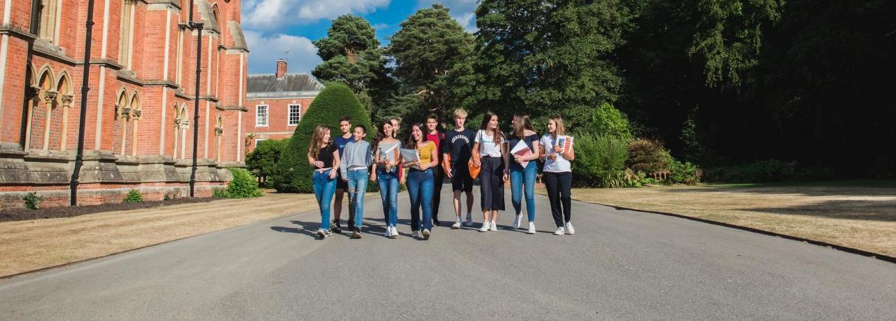 Omslagfoto van Bell Educational Services Ltd