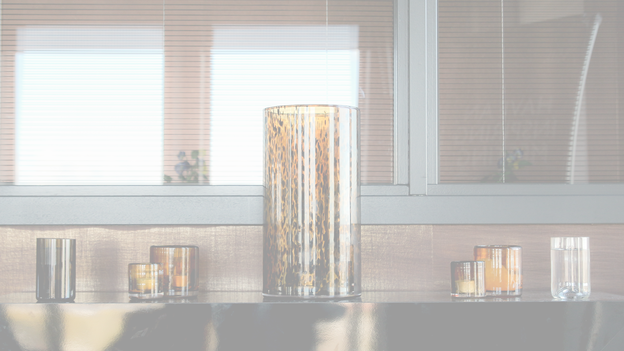 Omslagfoto van Rebottled