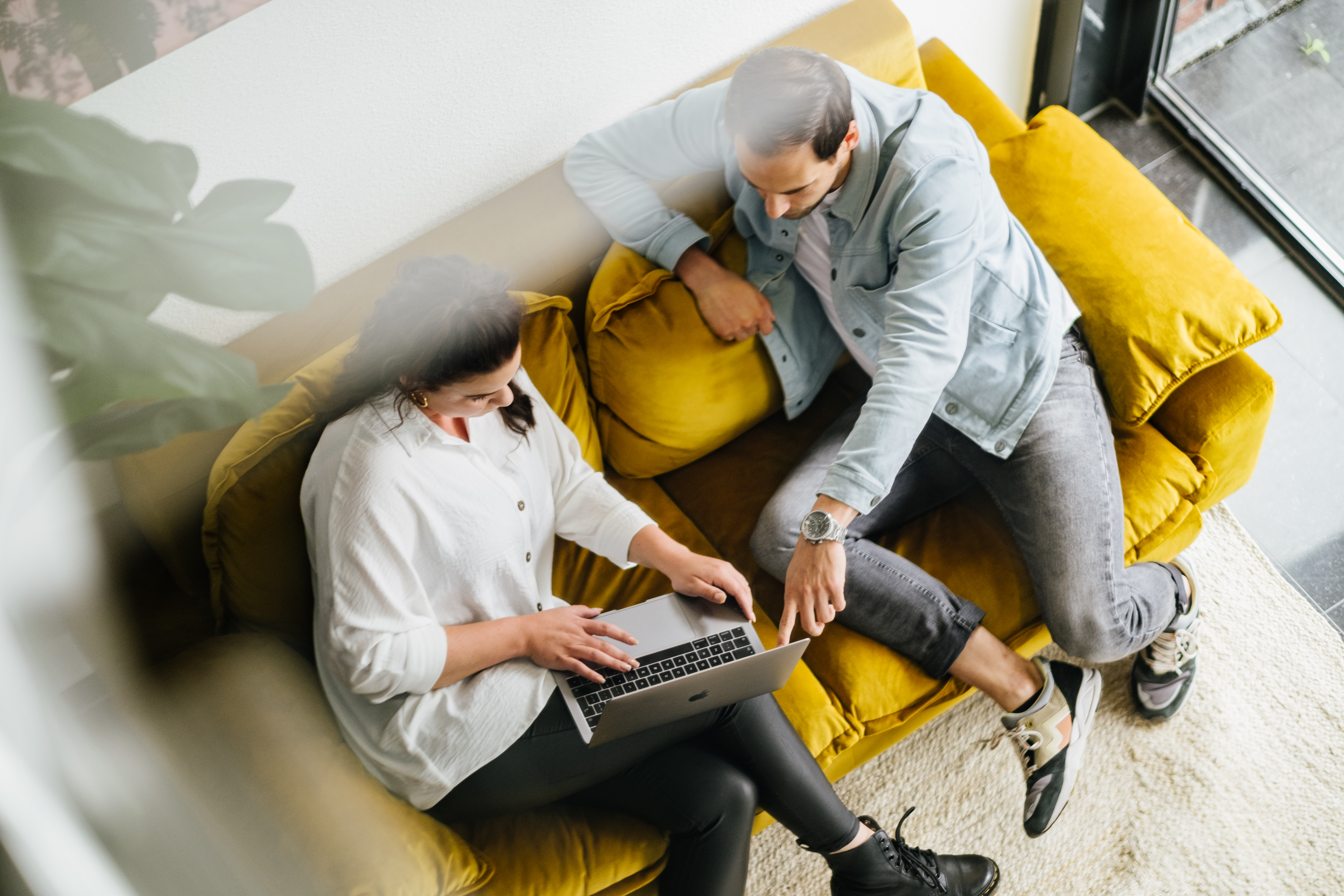 Omslagfoto van Bender Groep