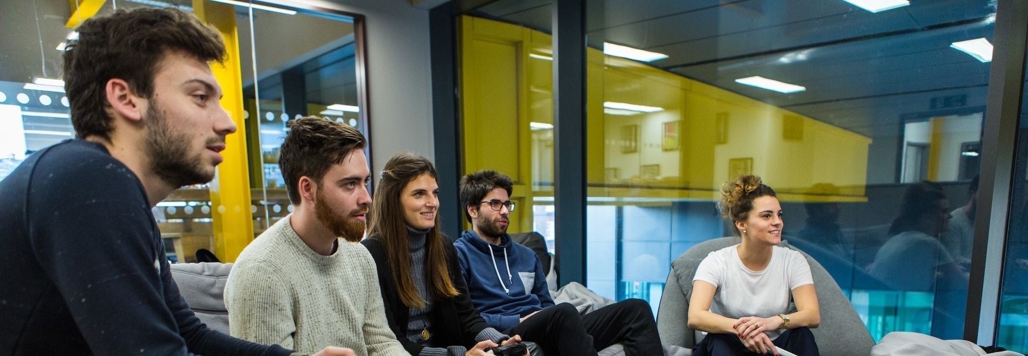 Omslagfoto van Yoobic