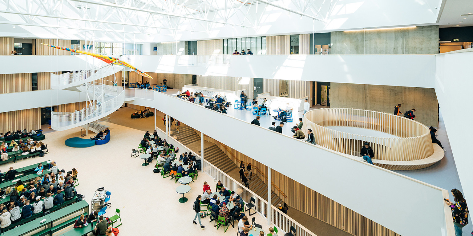 Omslagfoto van Skanska