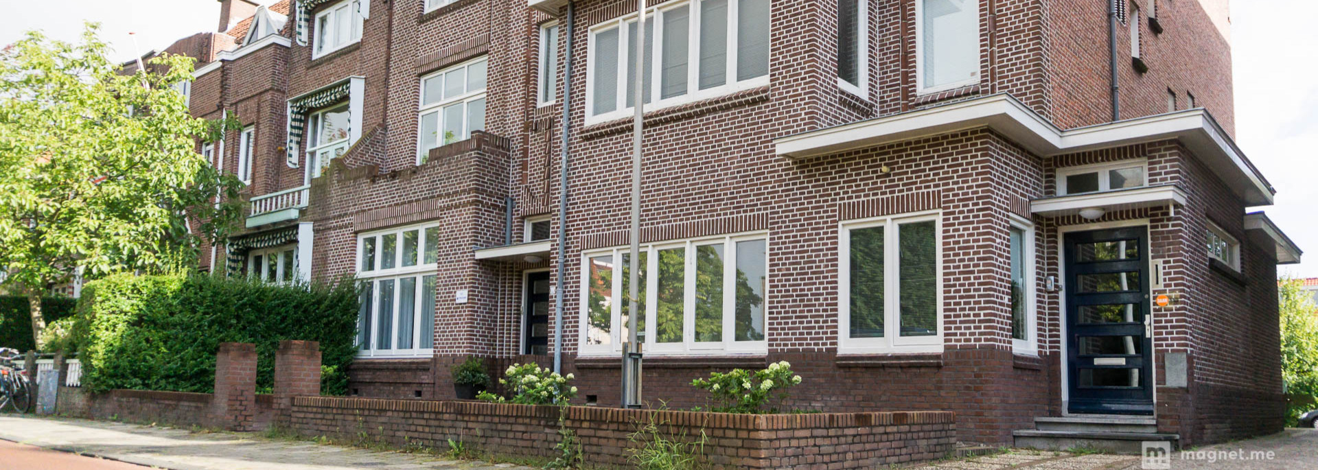 Young Stratelligence's cover photo