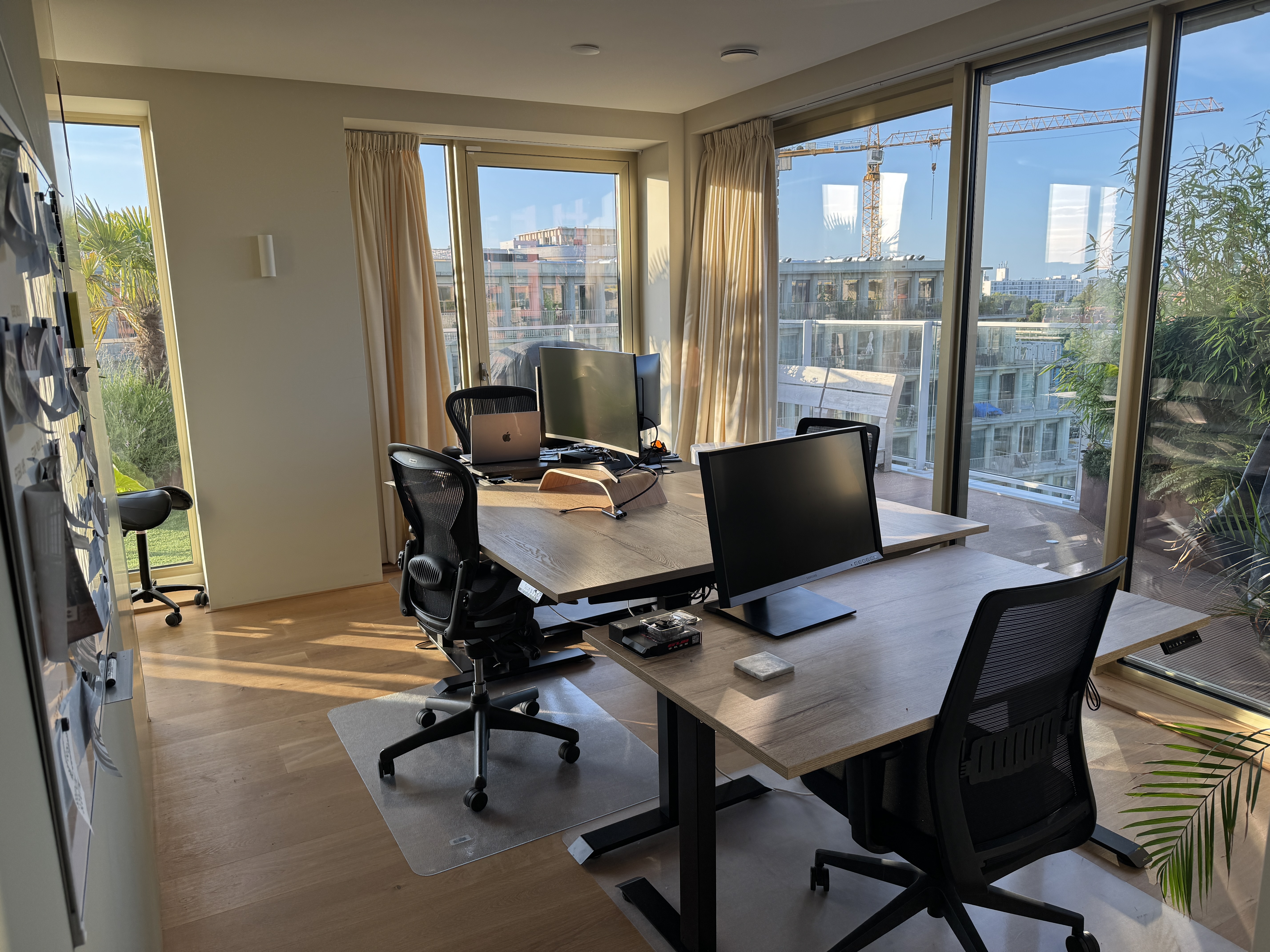 Omslagfoto van Modern Native BV