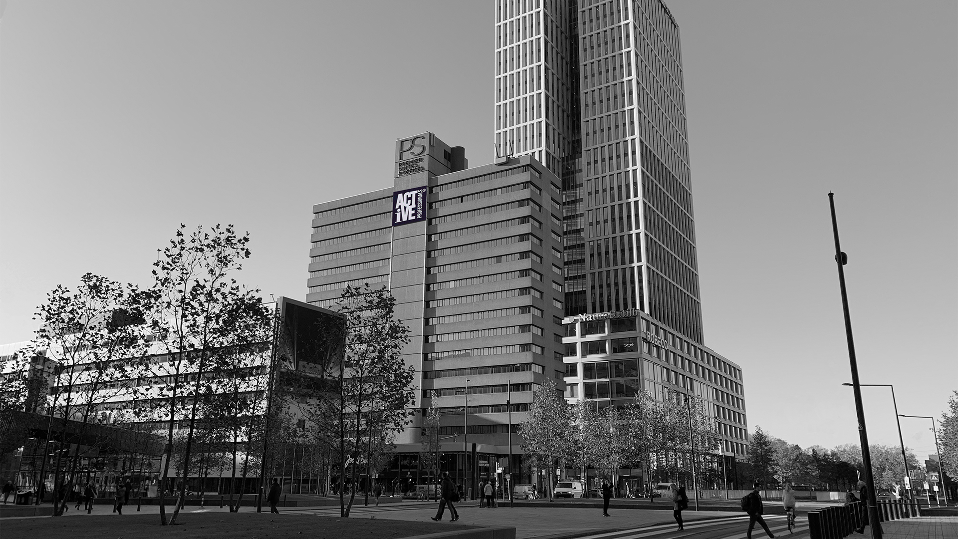 Omslagfoto van Active Professionals