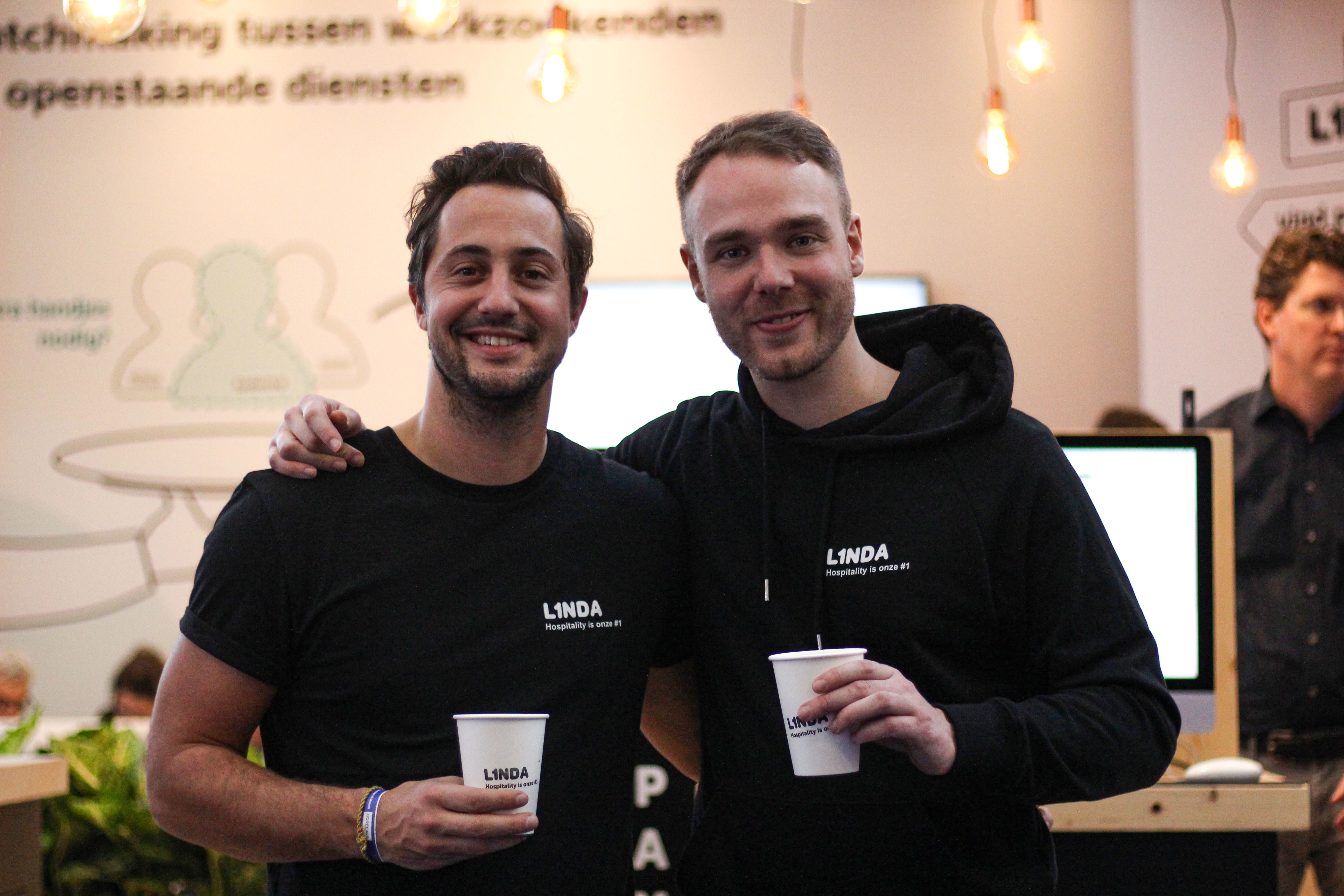 Omslagfoto van L1NDA