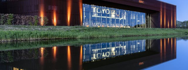 Toyota Material Handling Nederland - Cover Photo