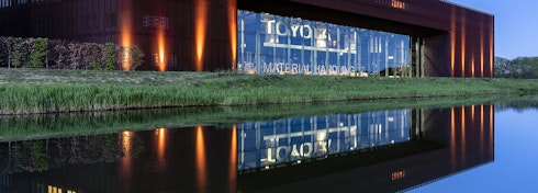 Toyota Material Handling Nederland's cover photo