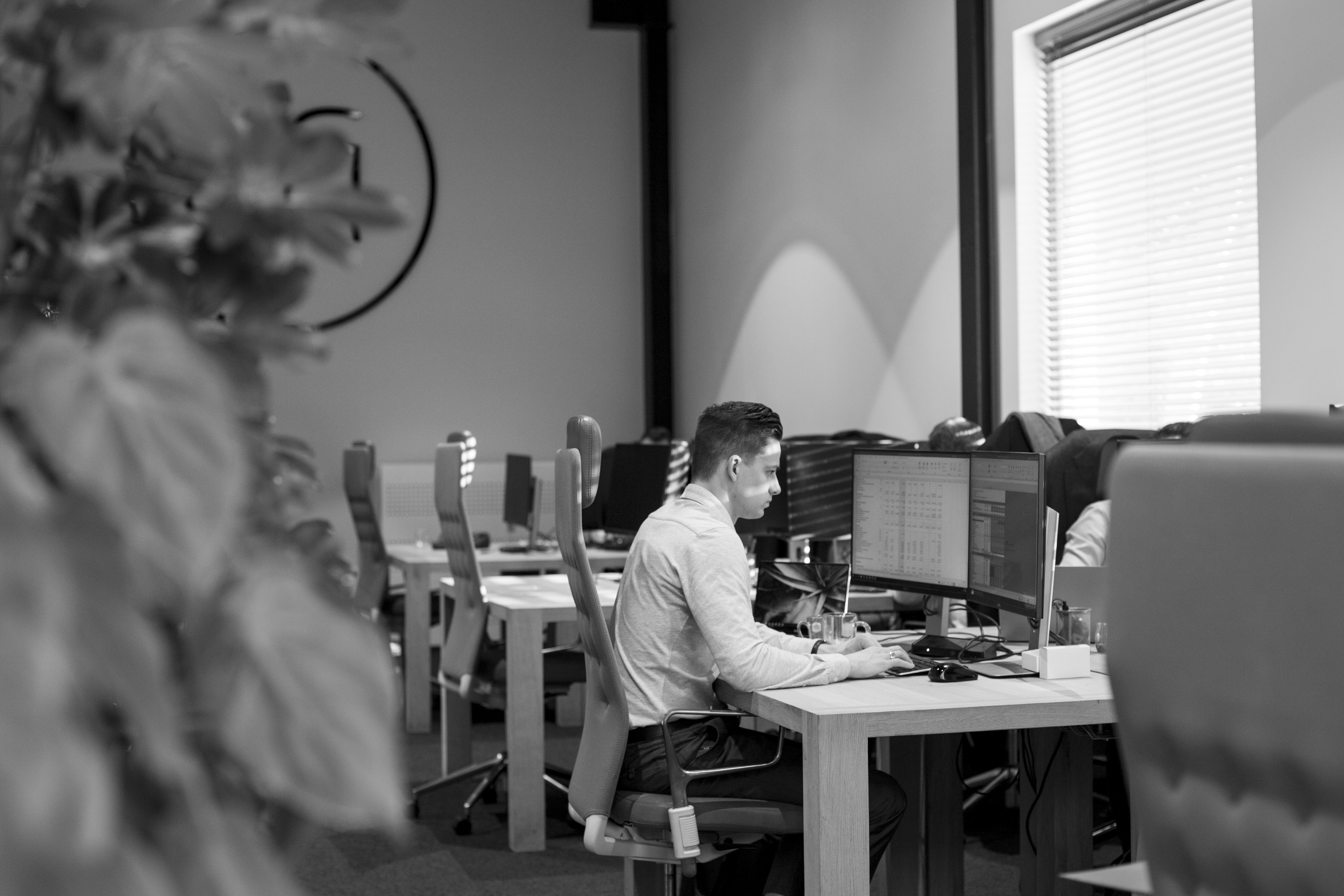 Omslagfoto van Vice President bij Corporate Finance International