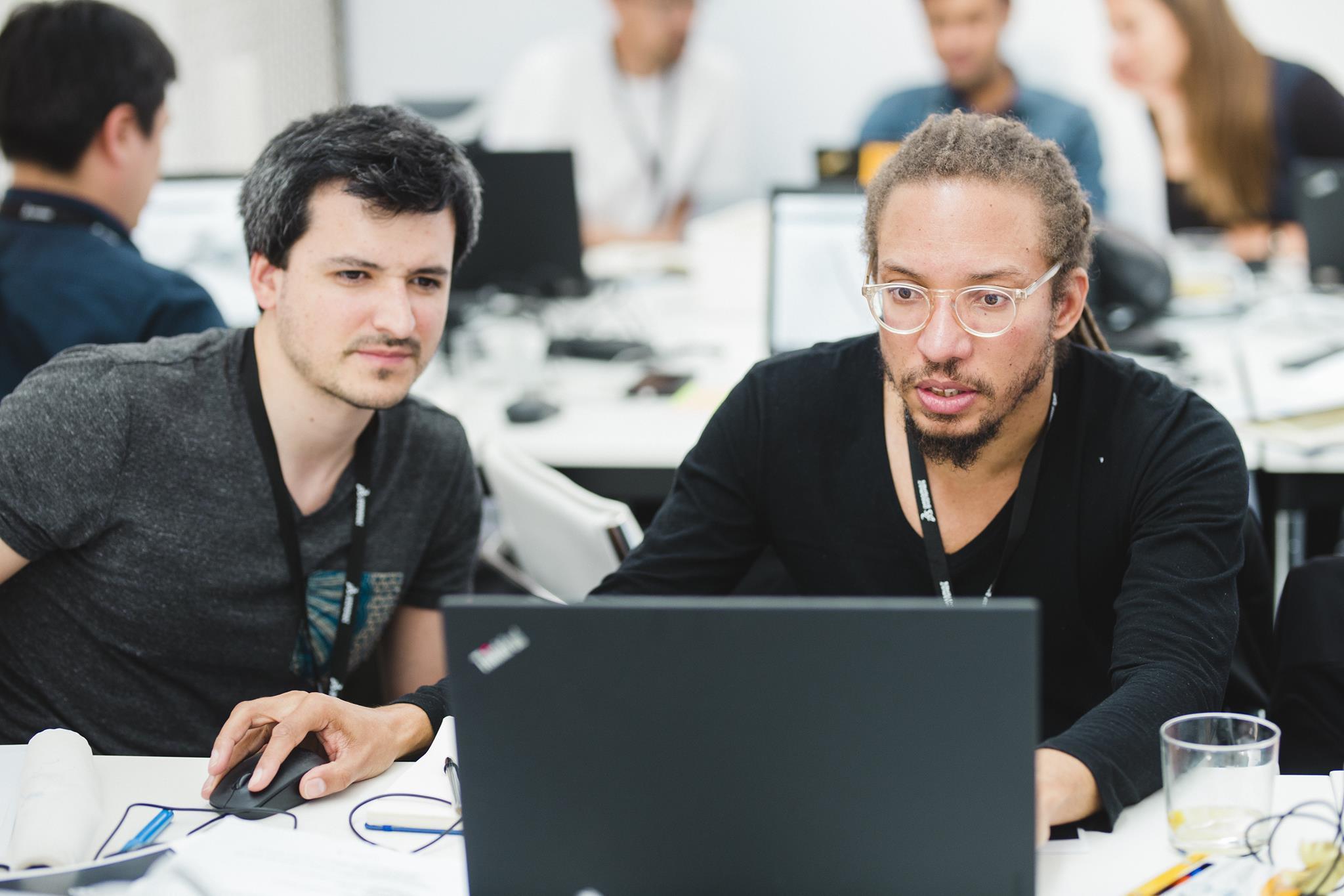 Omslagfoto van Dassault Systèmes