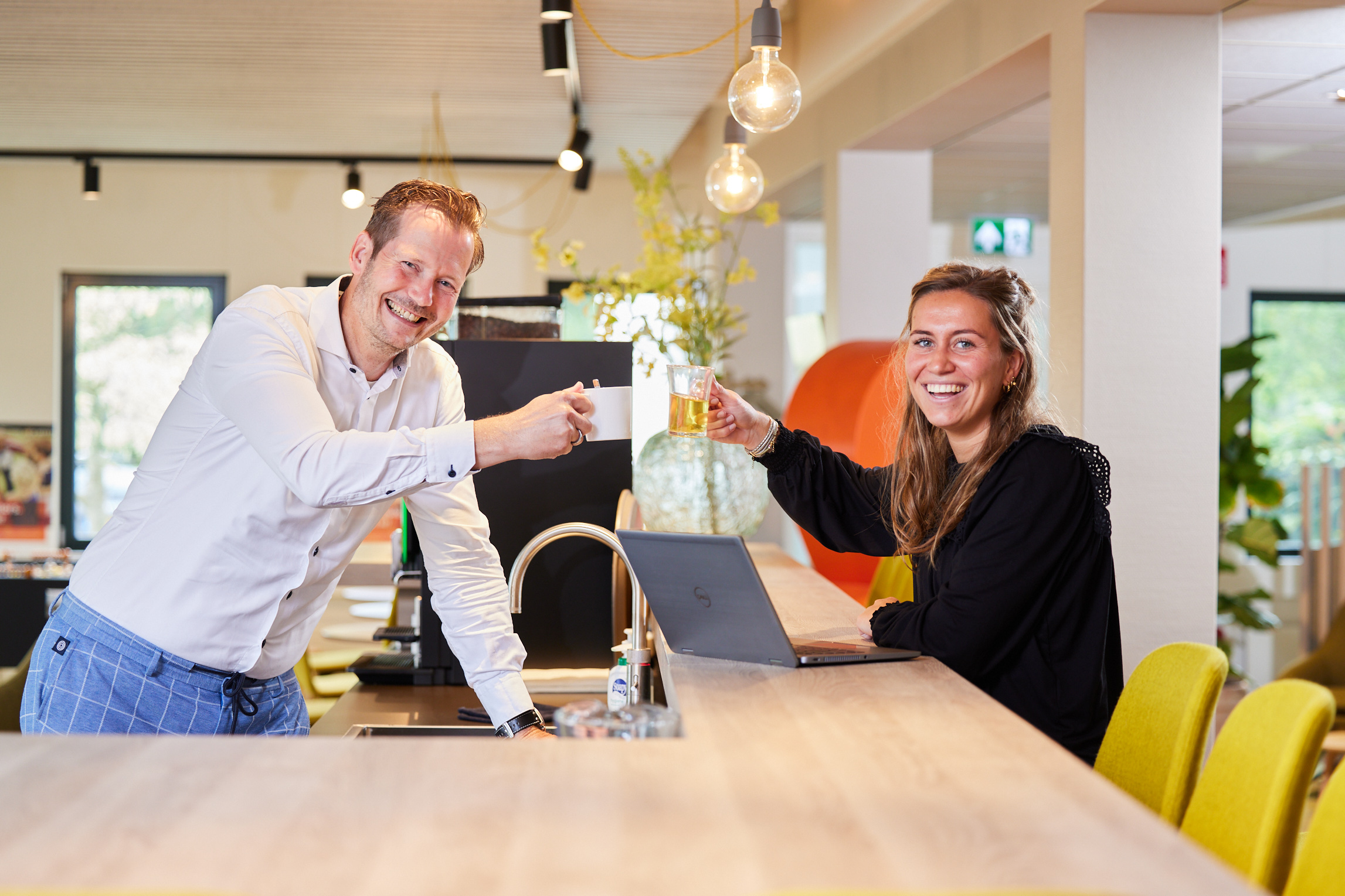 Coverphoto for Junior belastingadviseur at De Jong &amp; Laan