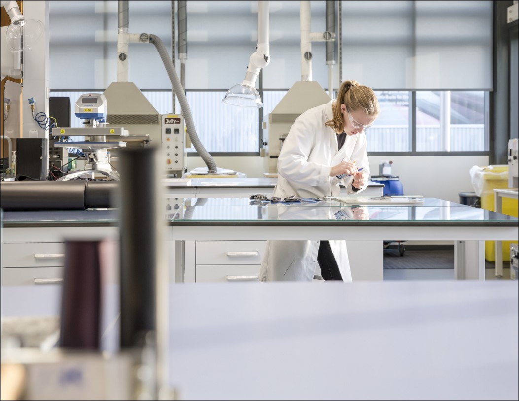 Omslagfoto van Stahl International BV