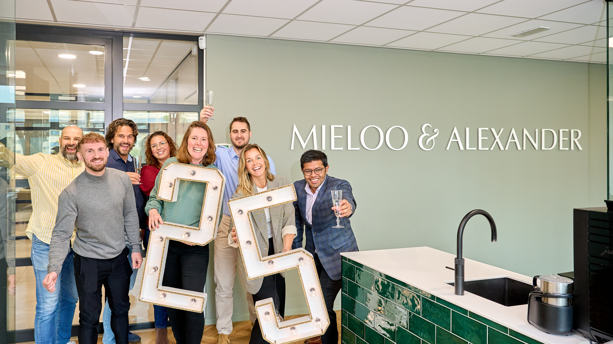 Mieloo & Alexander's cover photo