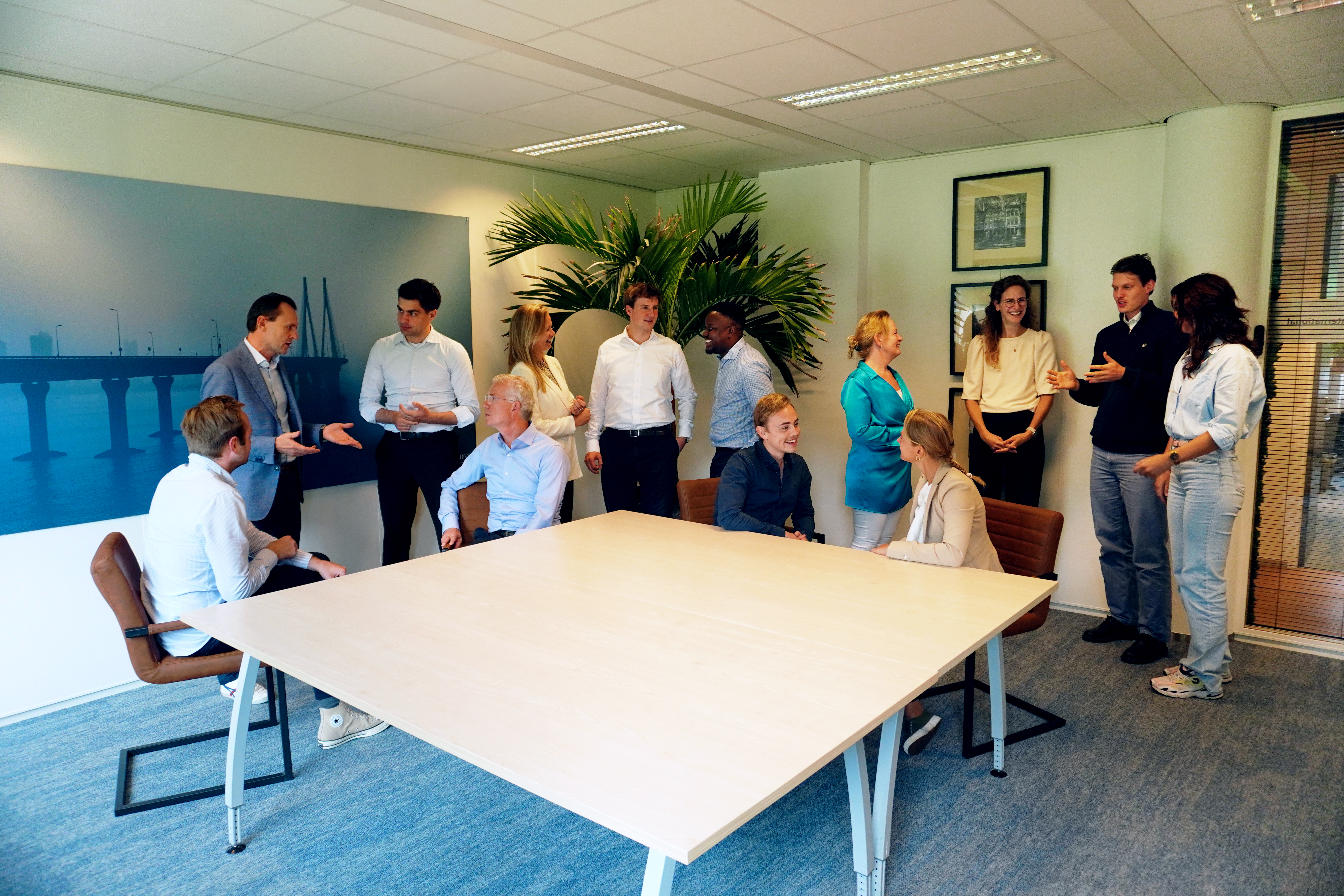 Larive International's cover photo