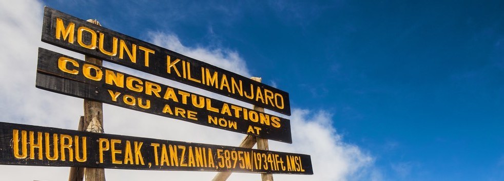 Bookatrekking.com's cover photo