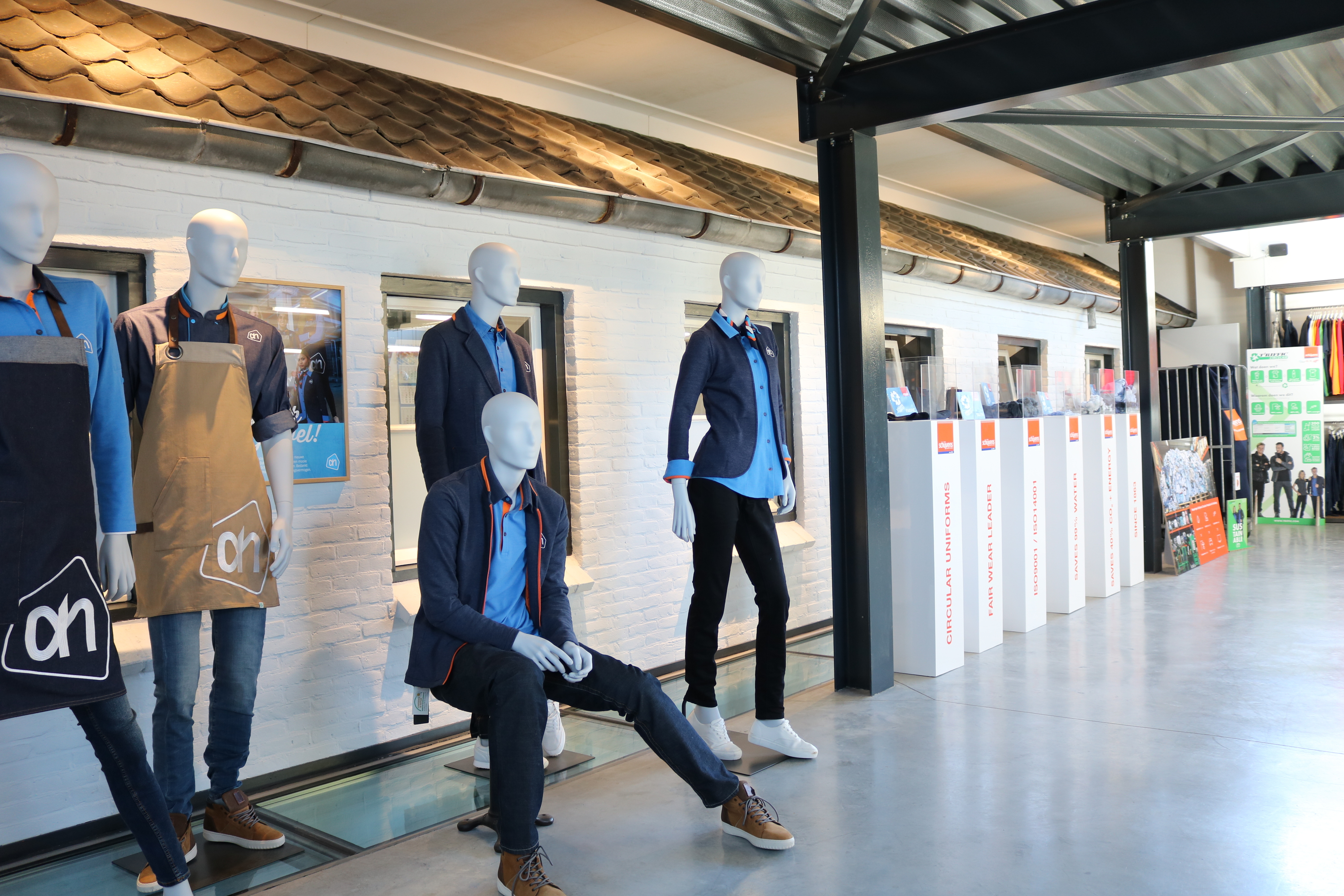 Schijvens Corporate Fashion's cover photo