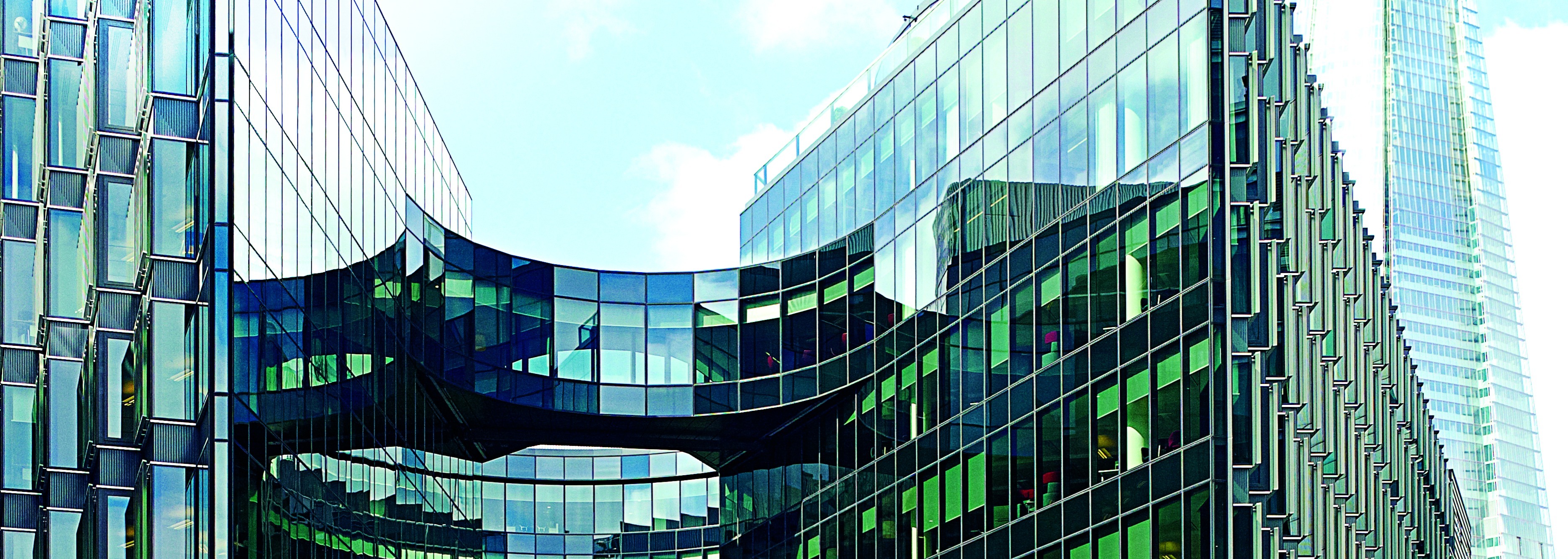 Omslagfoto van PwC's Strategy& UK