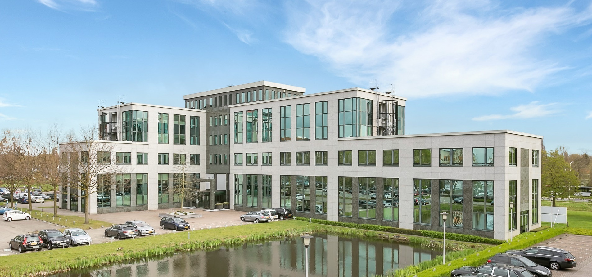 Groenewout's cover photo