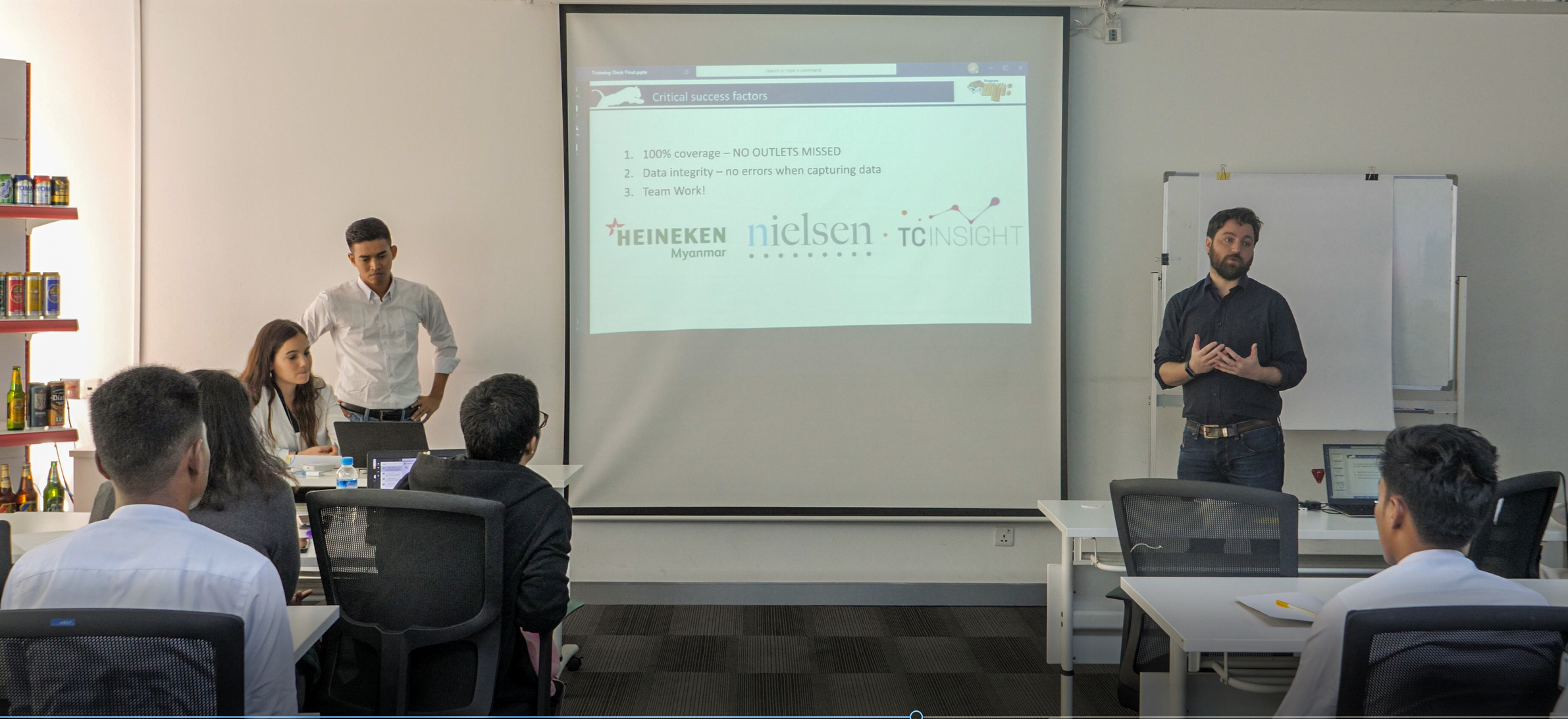 Omslagfoto van Insight HQ