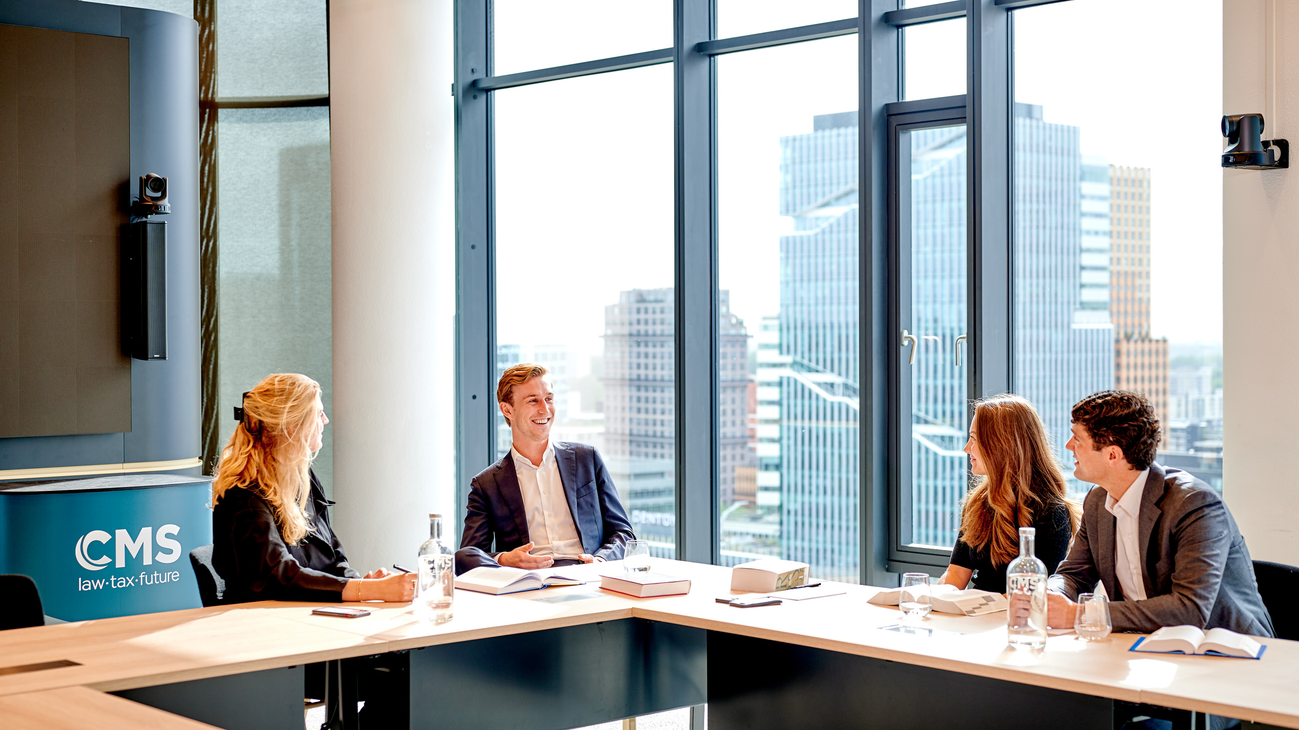 Omslagfoto van Student-stage Bestuursrecht bij CMS