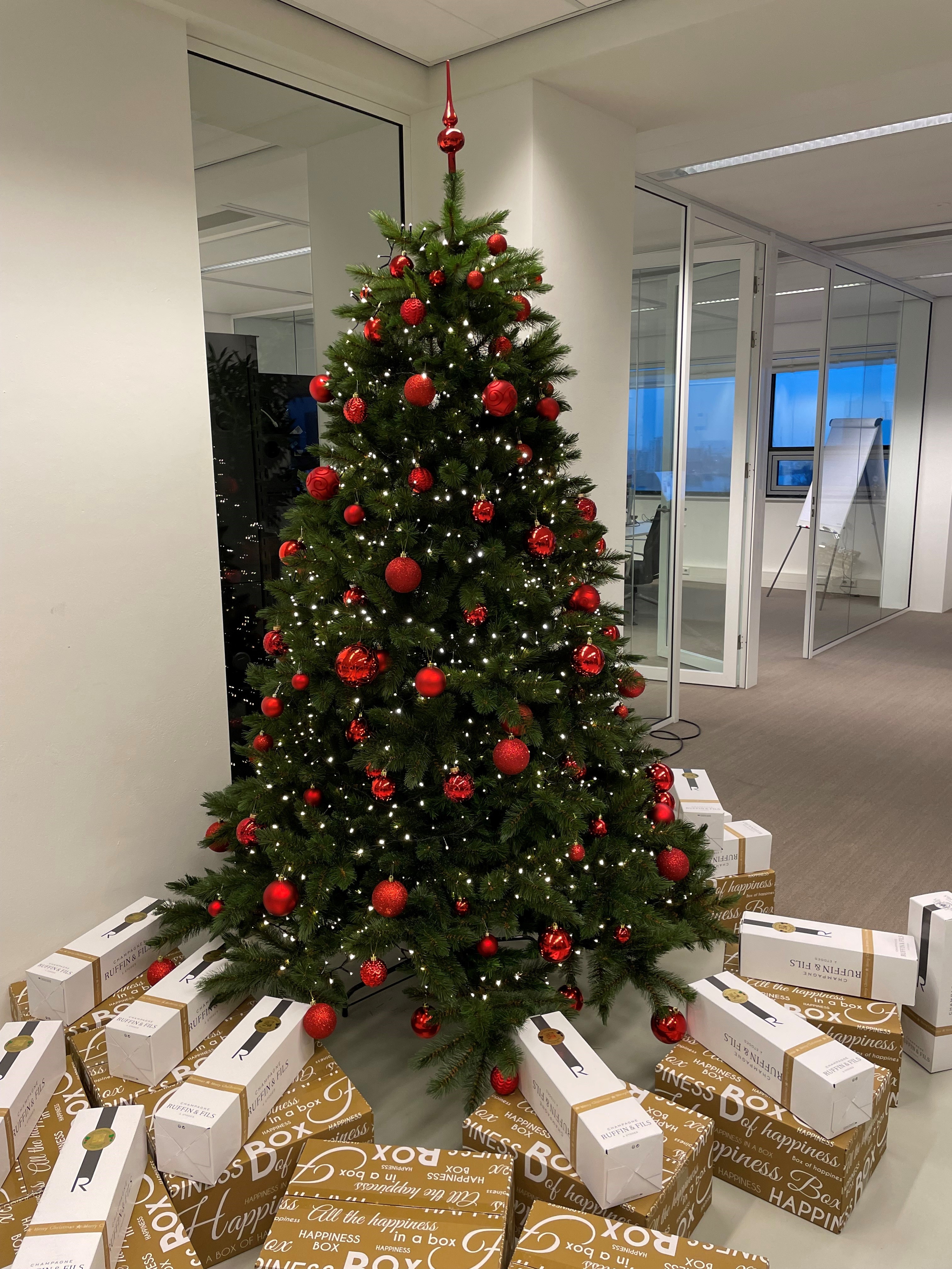 CHG-MERIDIAN's cover photo