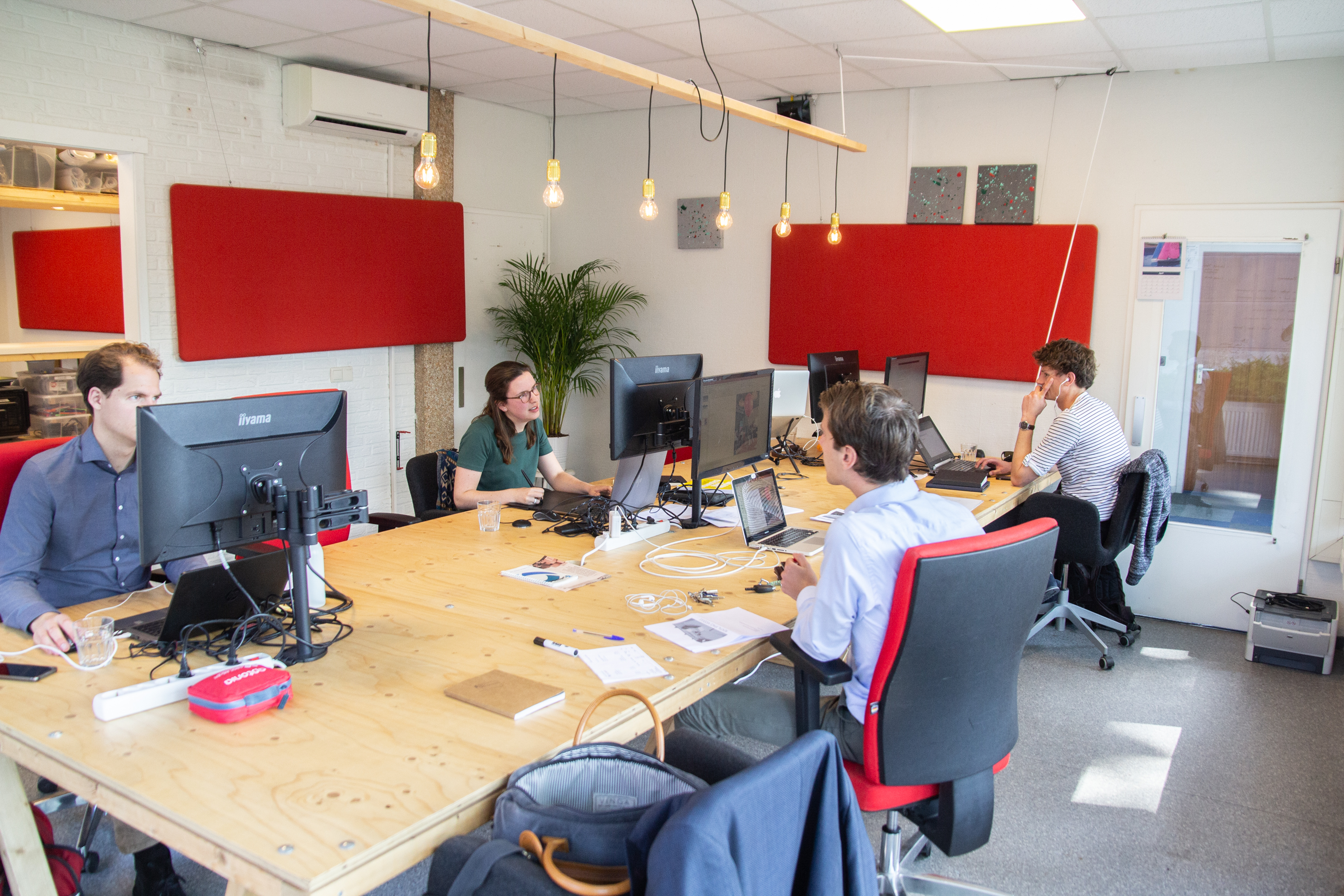 Suit-Case's cover photo