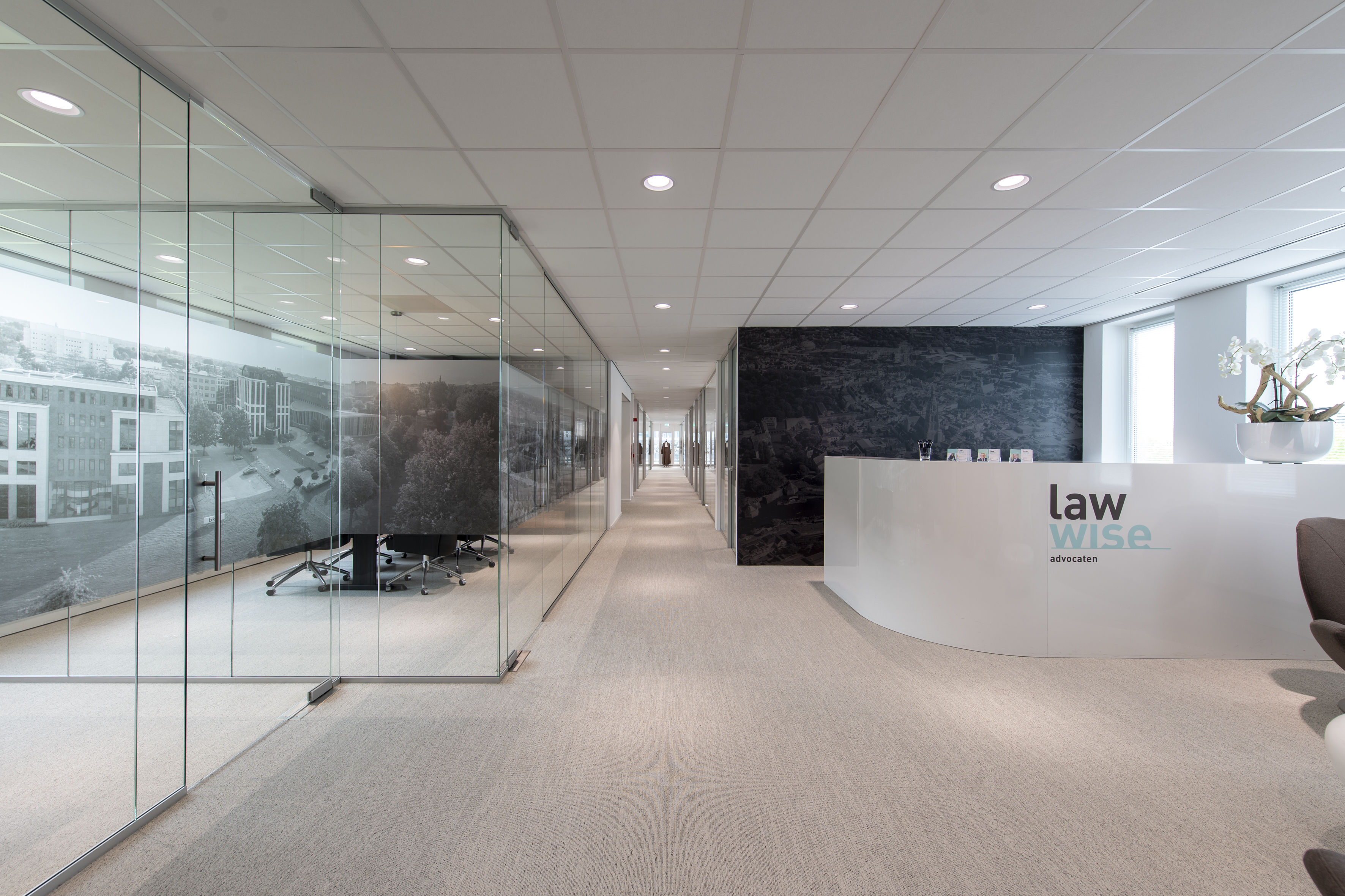 Lawwise Advocaten's cover photo