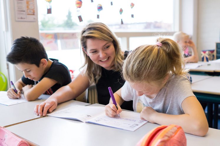 Omslagfoto van Onderwijspost