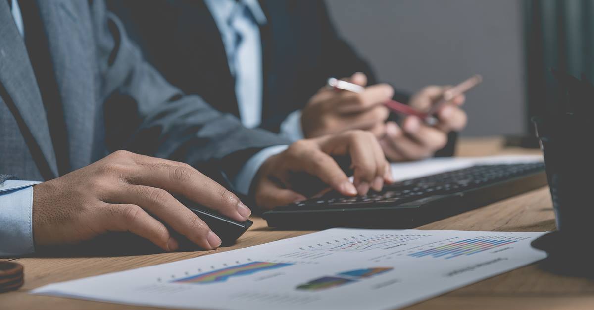 Omslagfoto van FIS UK