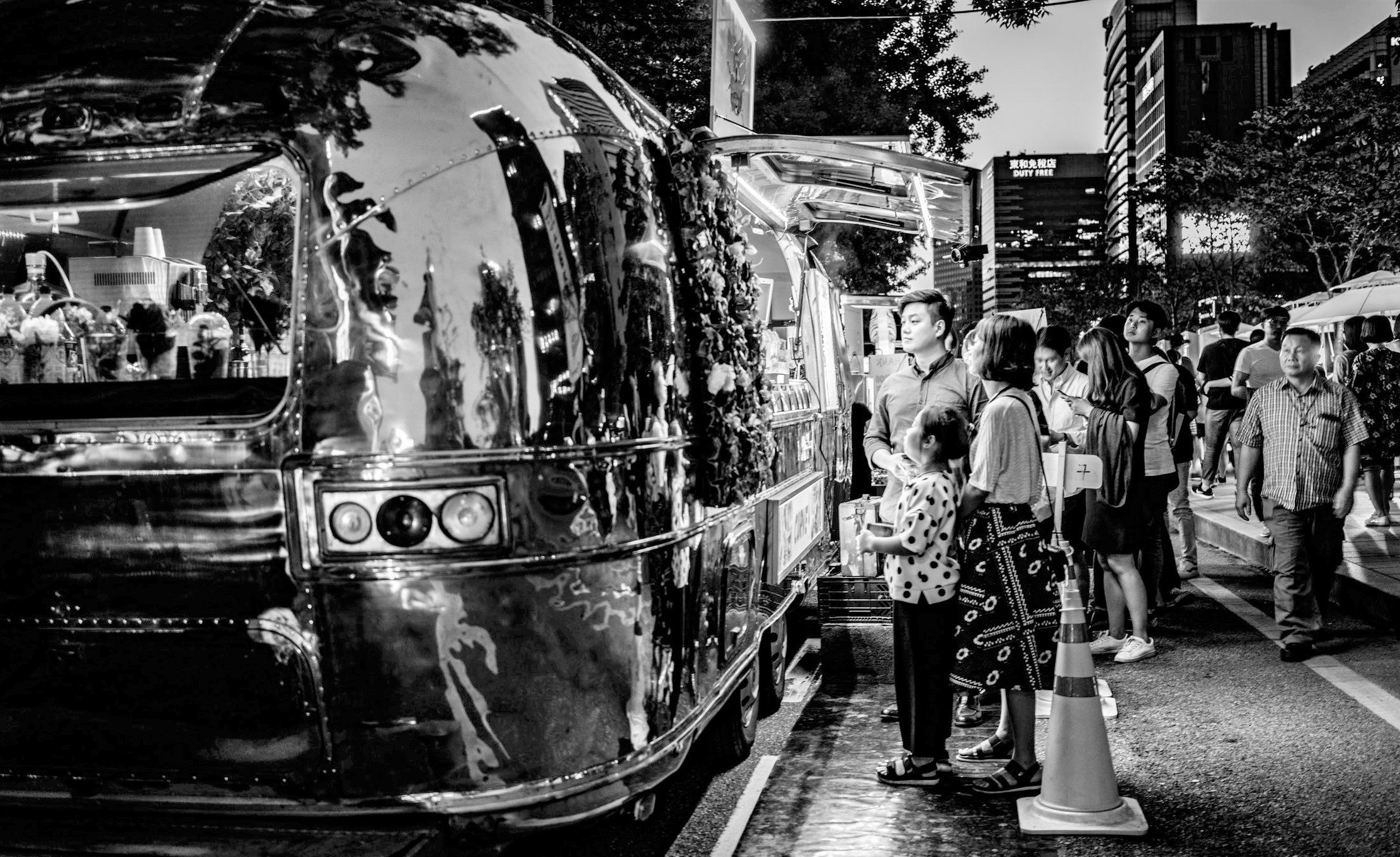 The Food Convoy's cover photo