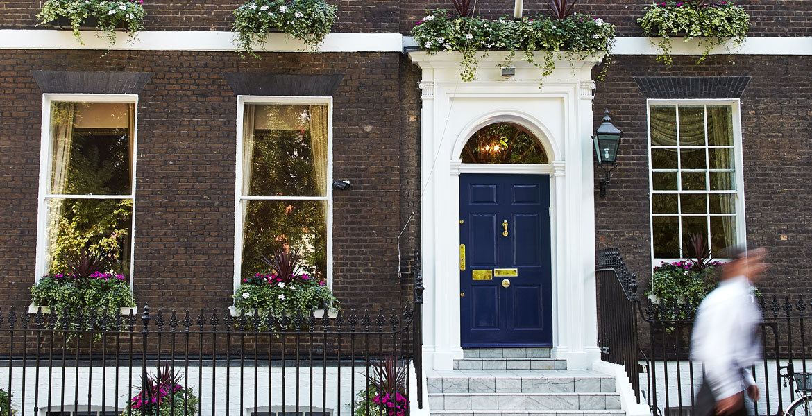 Omslagfoto van Pentland Brands