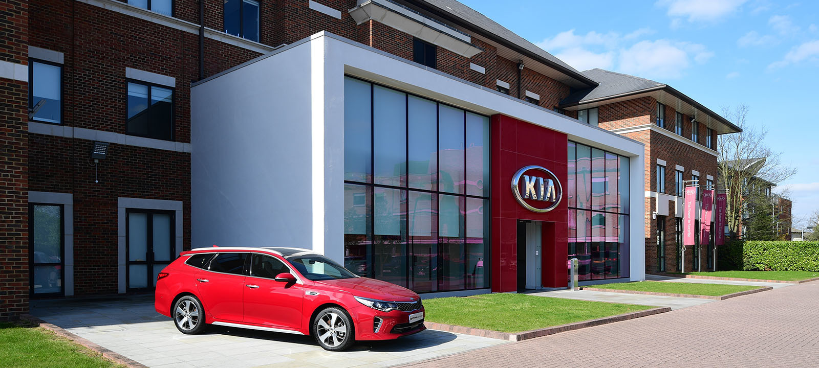 Kia Motors UK's cover photo