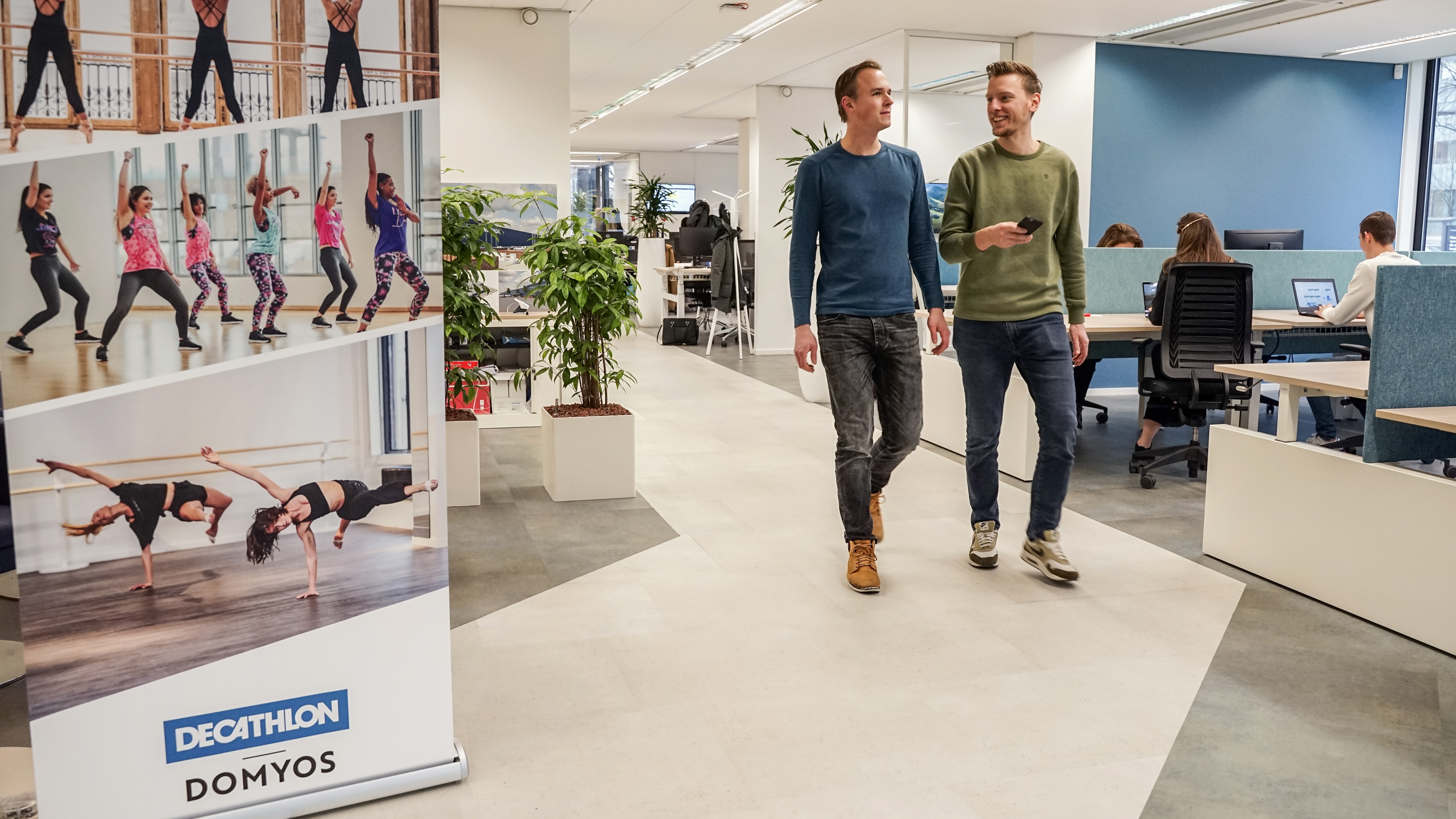 Omslagfoto van Meewerkstage HBO Apeldoorn bij Decathlon Netherlands BV