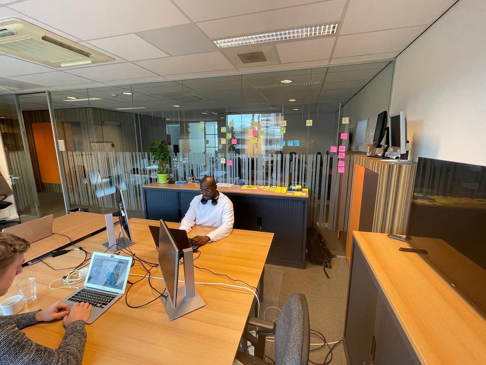 Genius Voice's cover photo