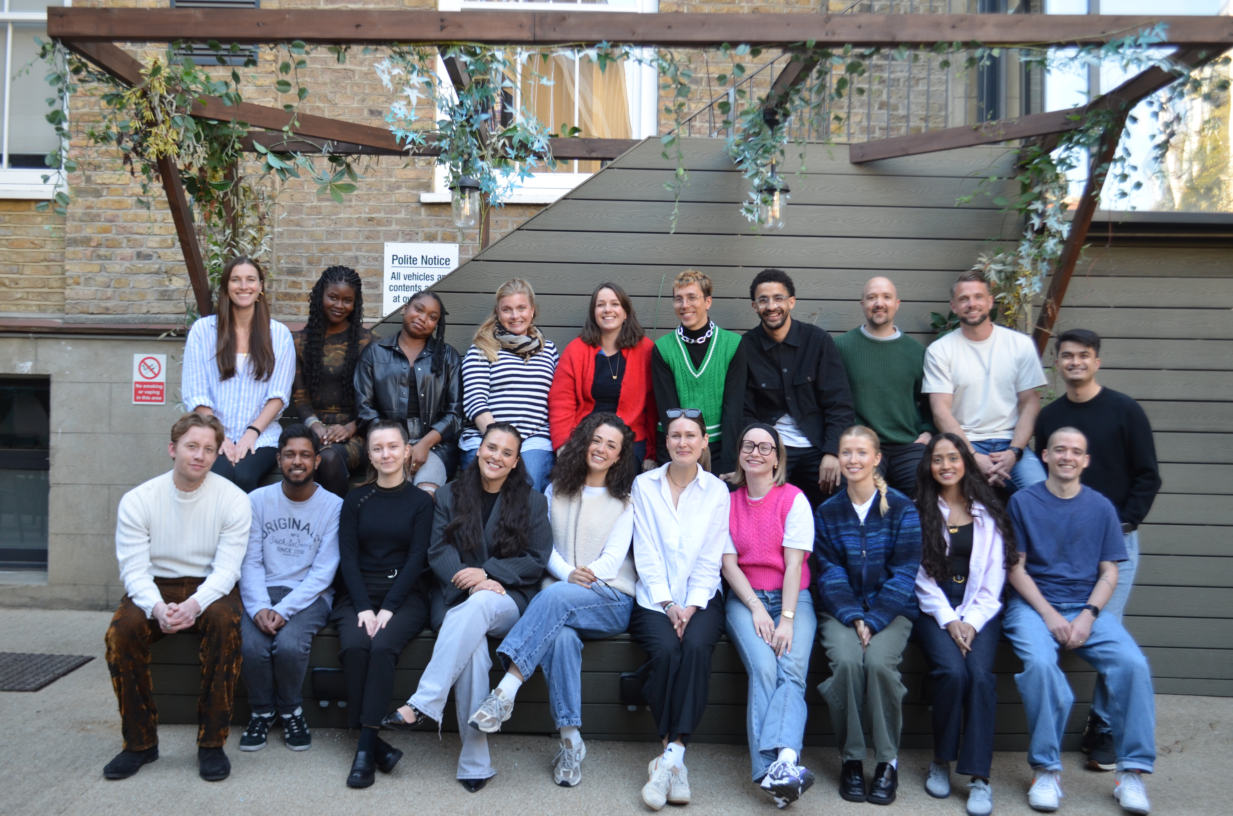 Omslagfoto van Feedr