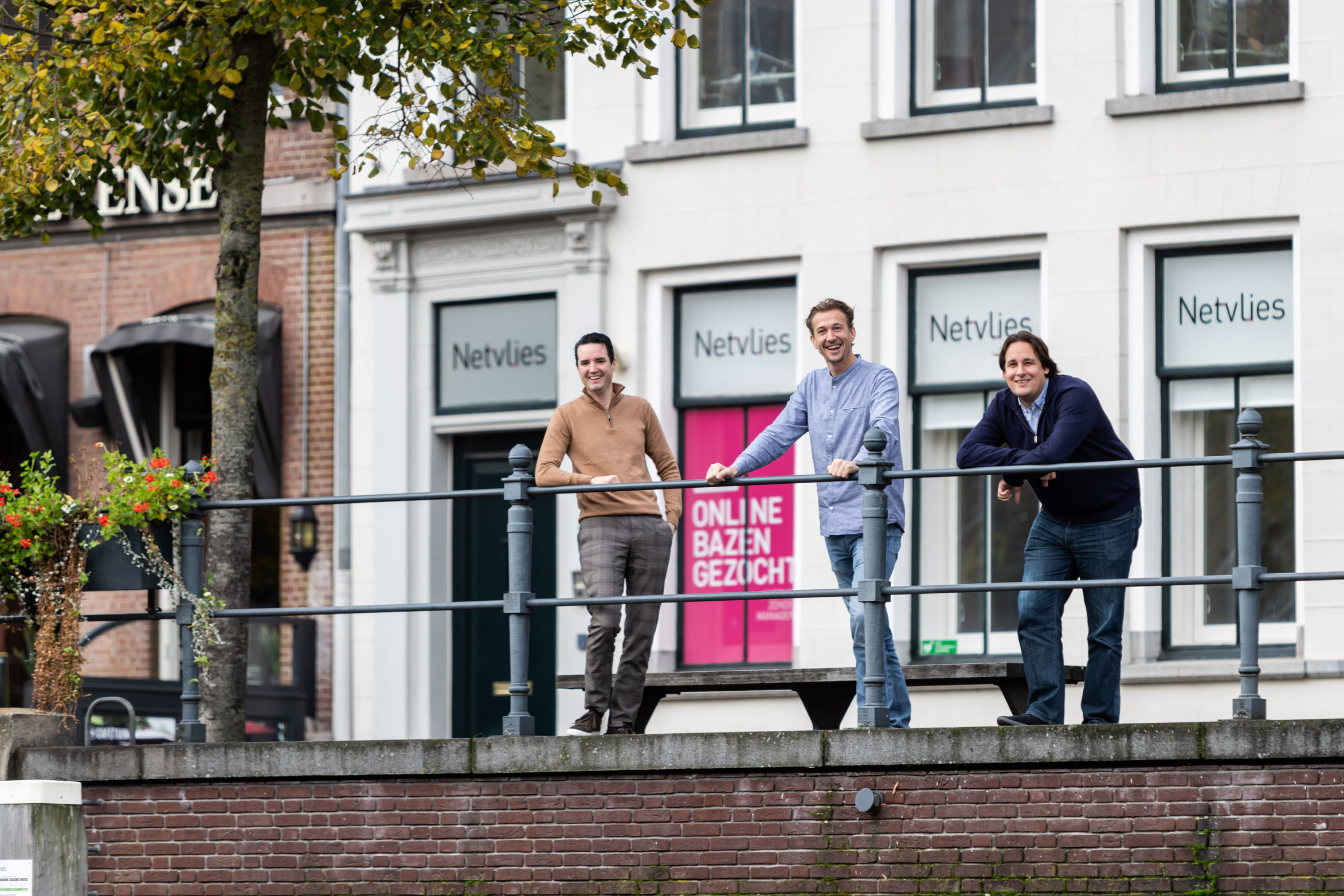 Omslagfoto van Netvlies