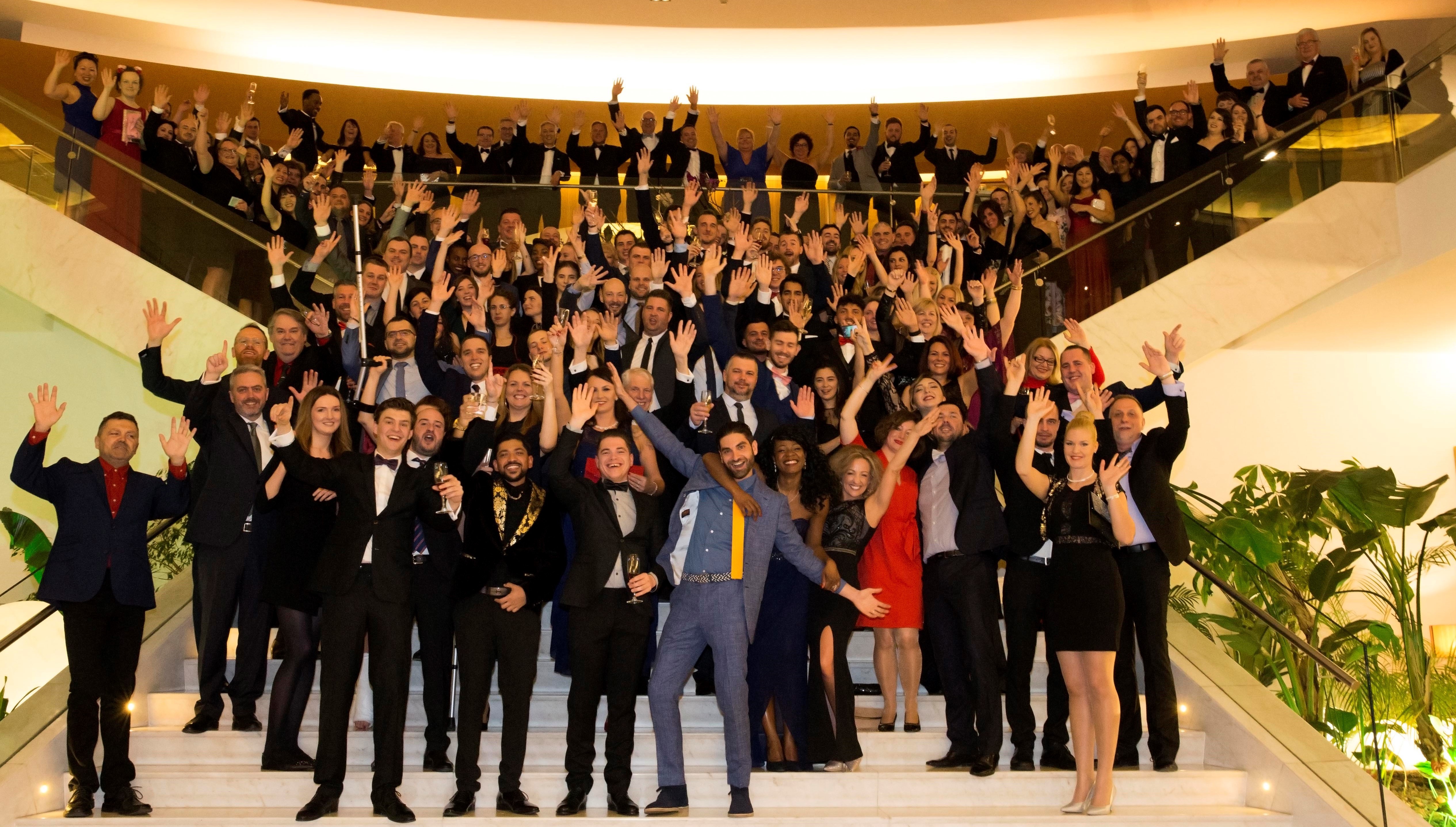 Omslagfoto van OIA Global