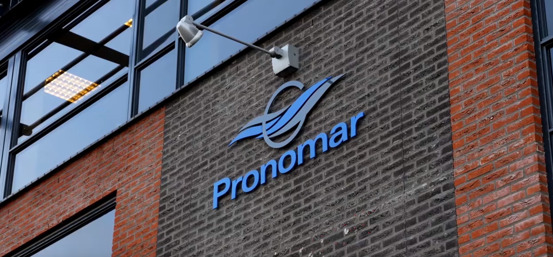 Pronomar's cover photo