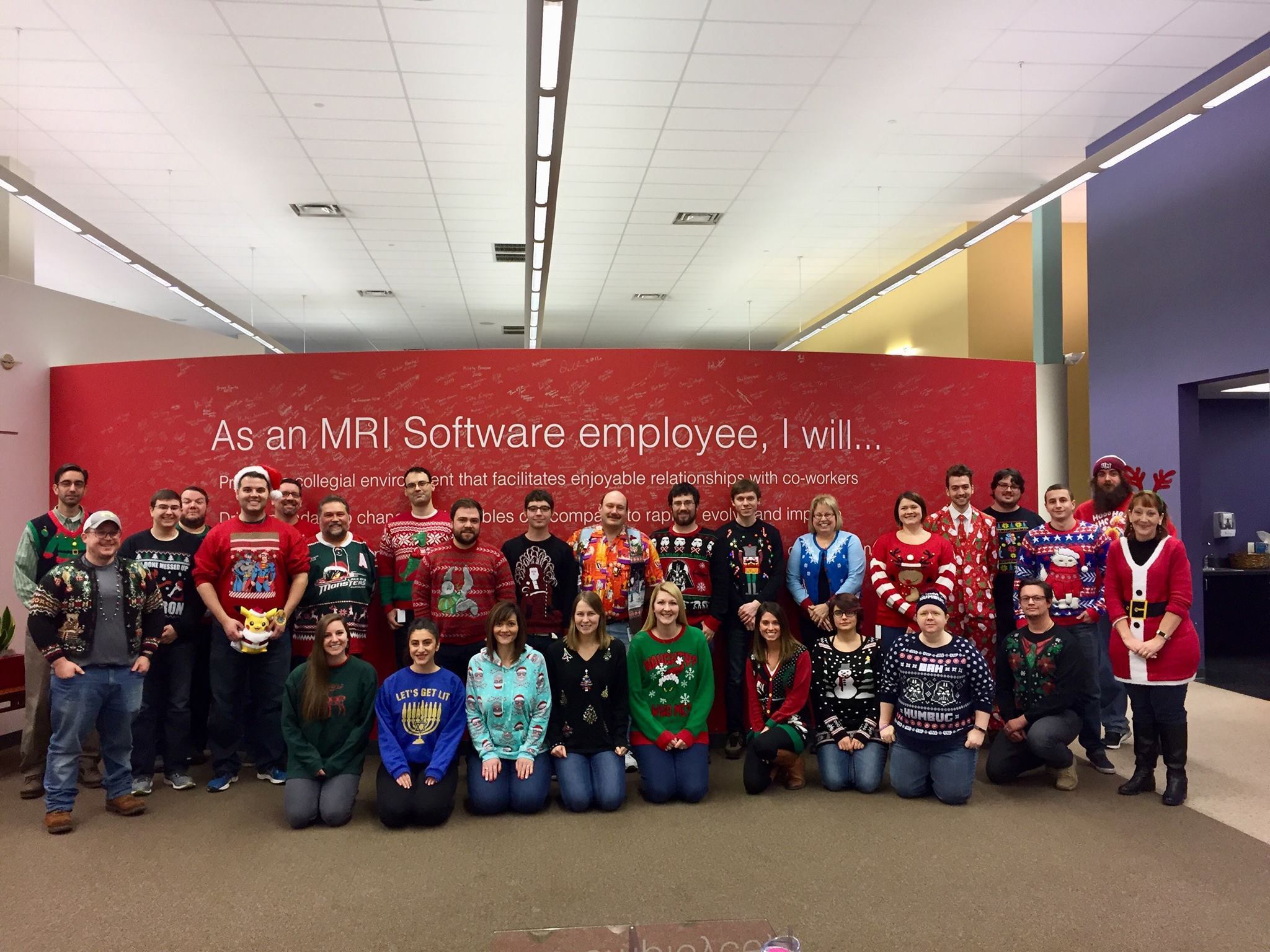 Omslagfoto van MRI Software