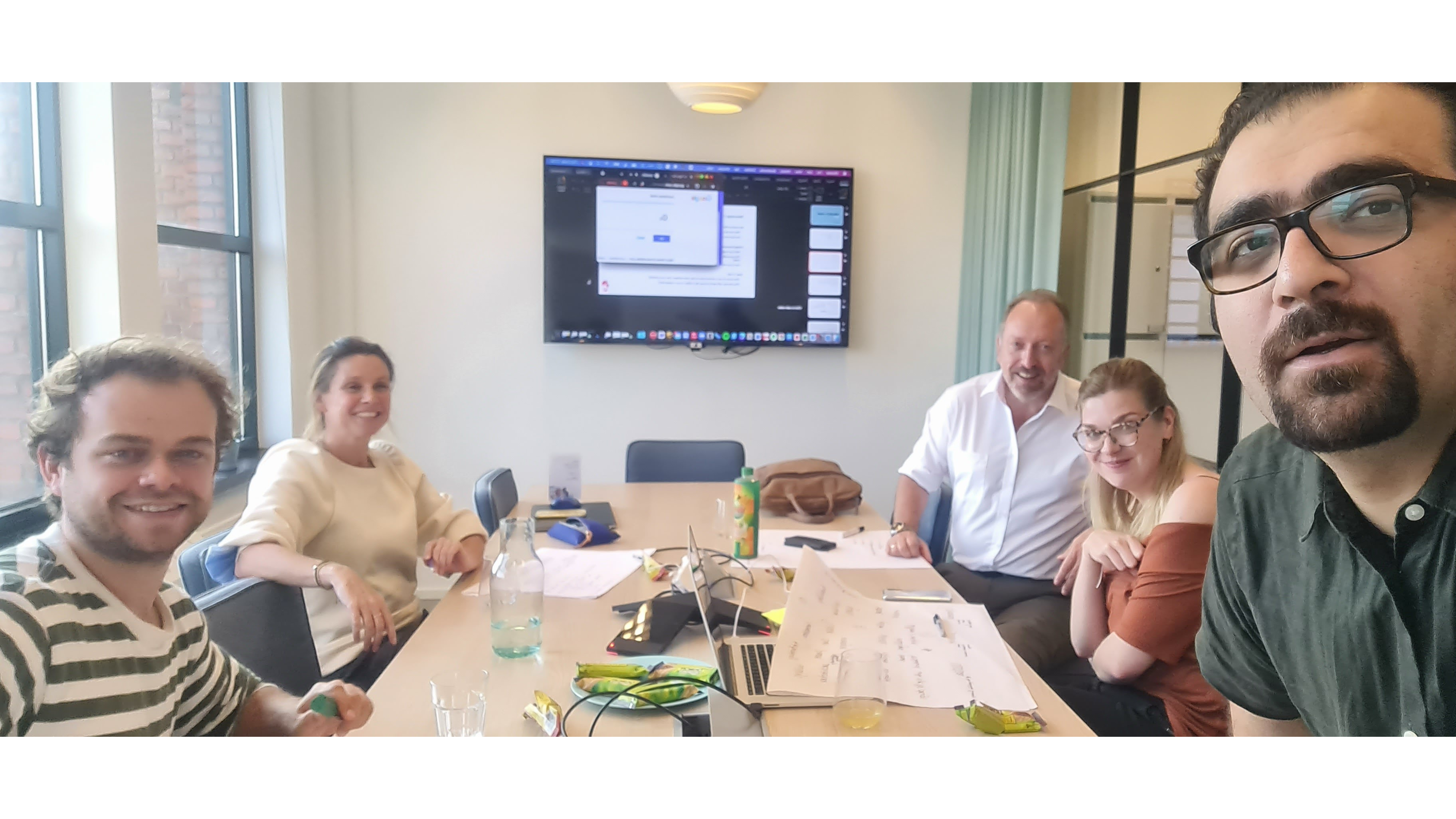 Pholtaire BV's cover photo