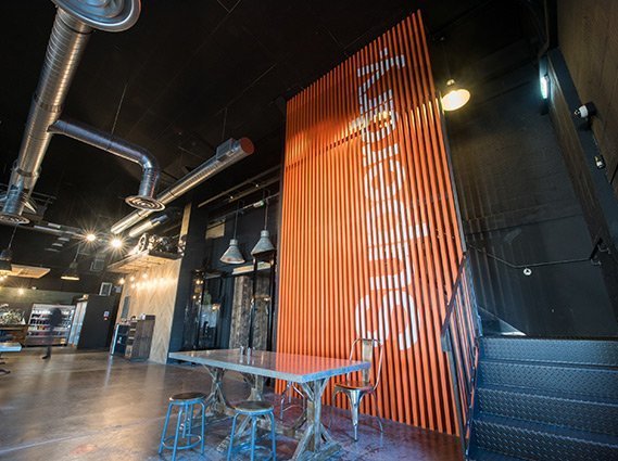 Omslagfoto van Superdry