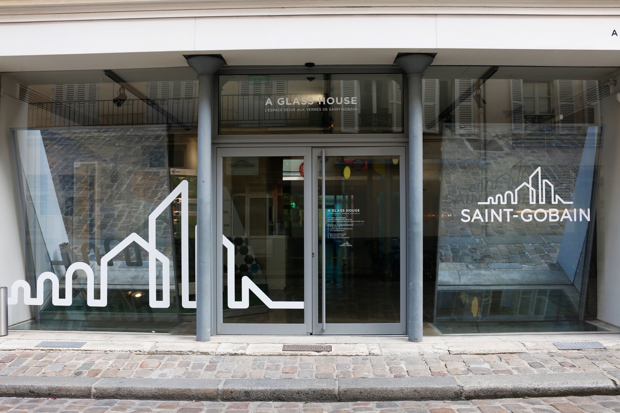 Omslagfoto van Saint Gobain