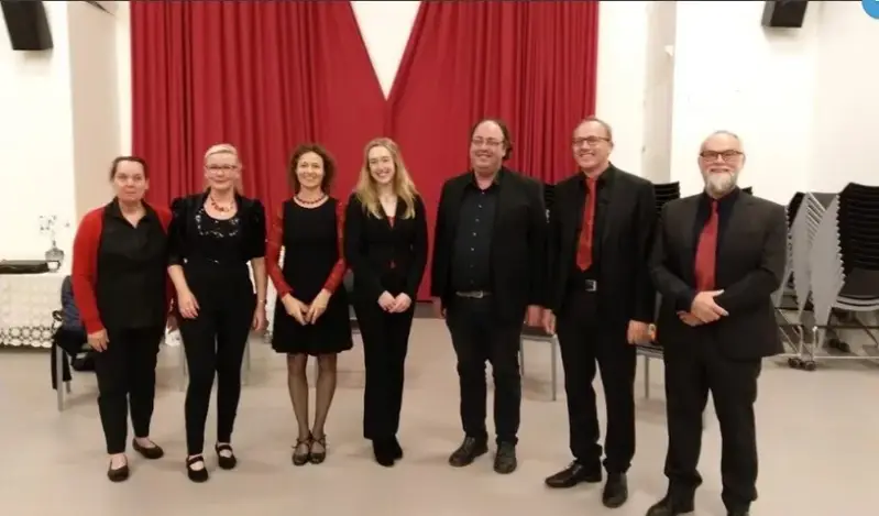 Omslagfoto van Vox Rara