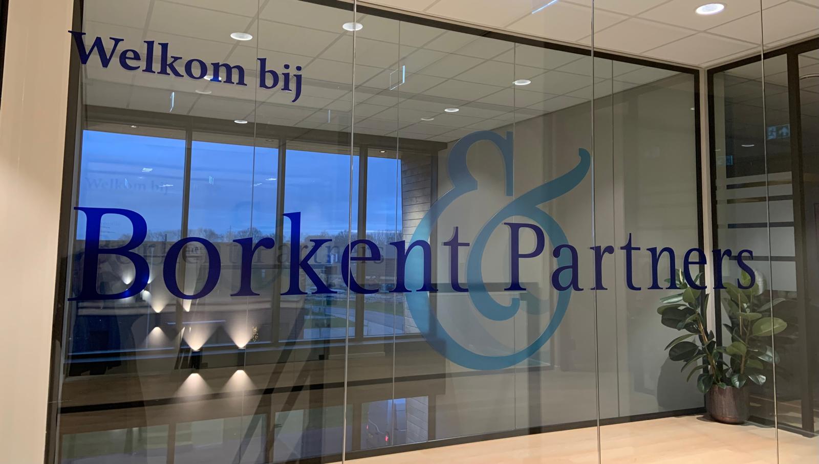 Omslagfoto van Borkent & Partners