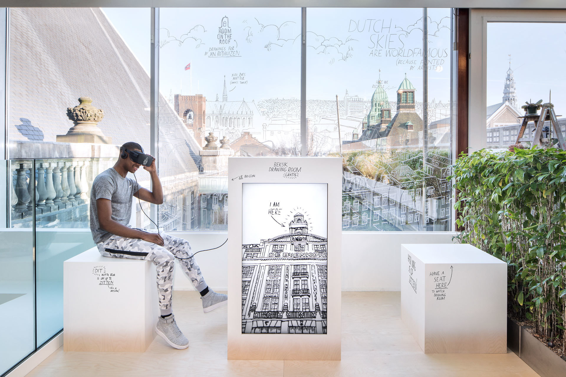 VR Owl's cover photo