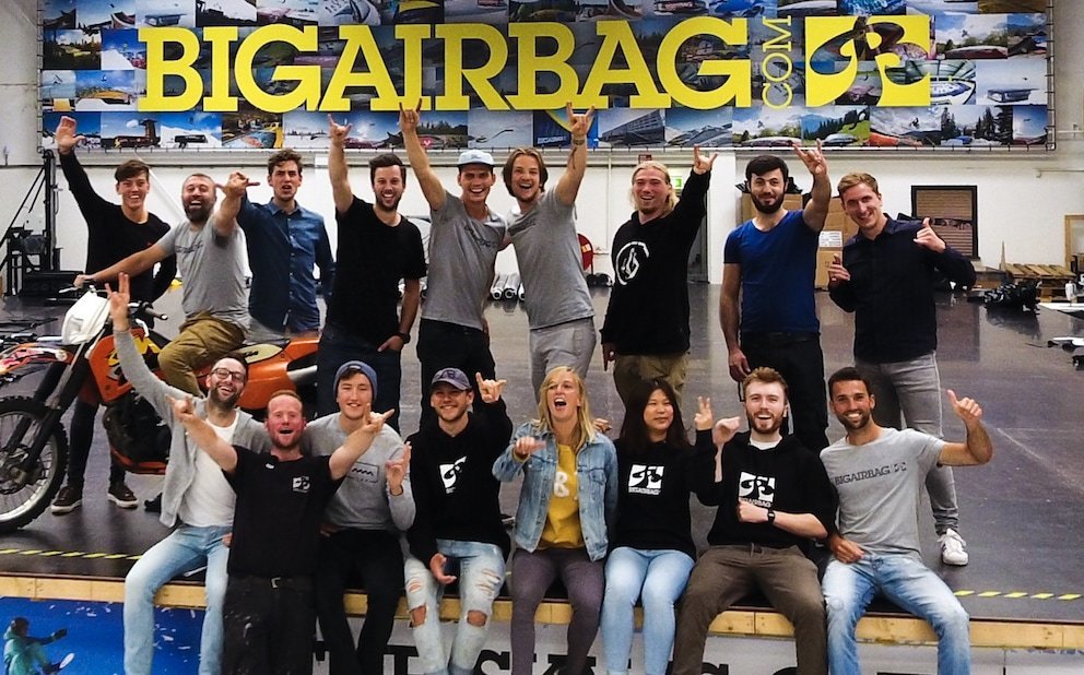 BigAirBag's cover photo