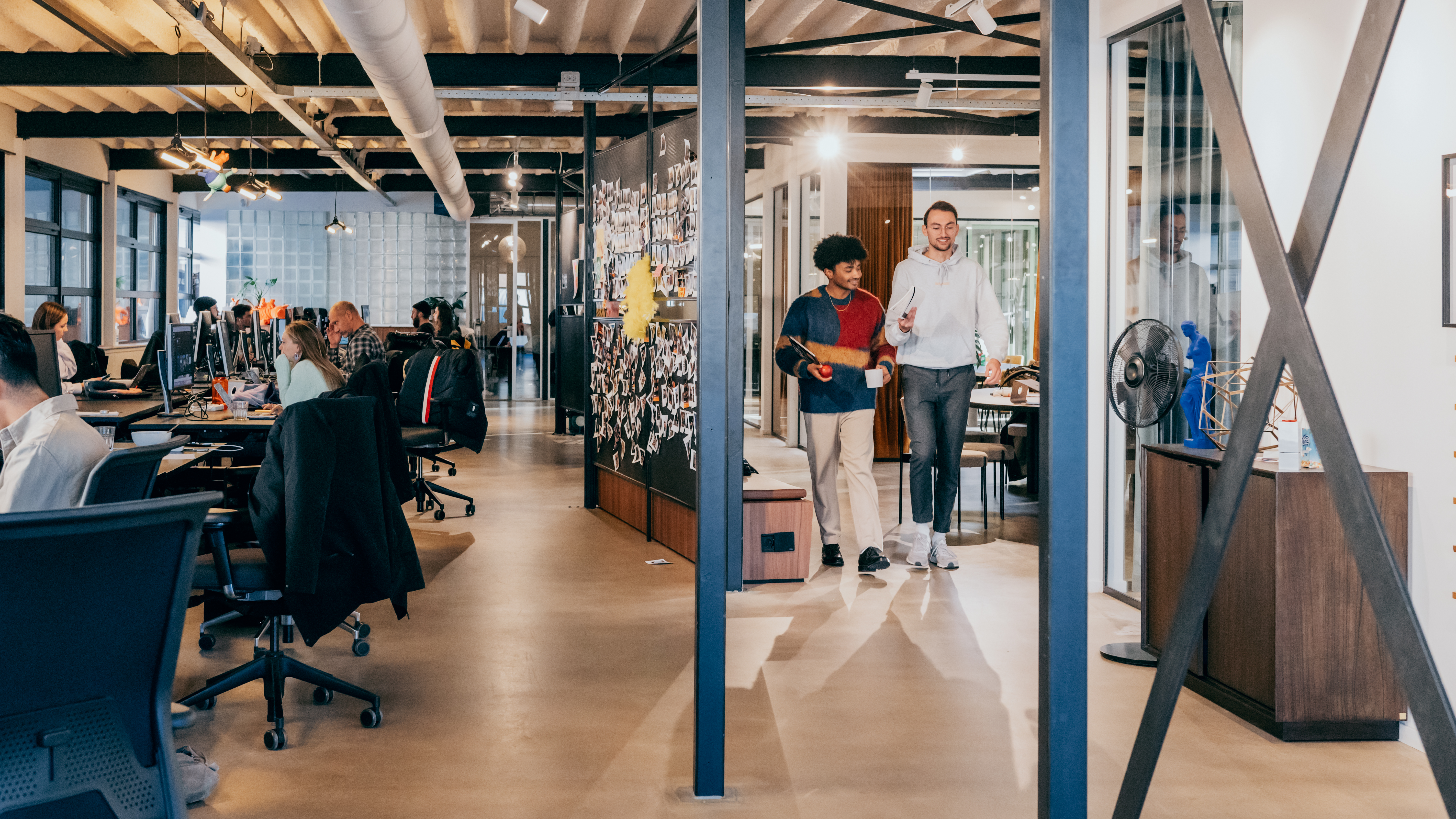 Omslagfoto van DEPT®